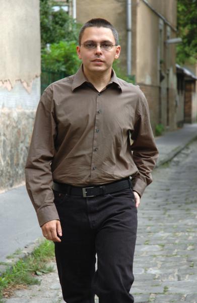 Dragoman Gyorgy - Walk - by Lenke Szilagyi.jpg